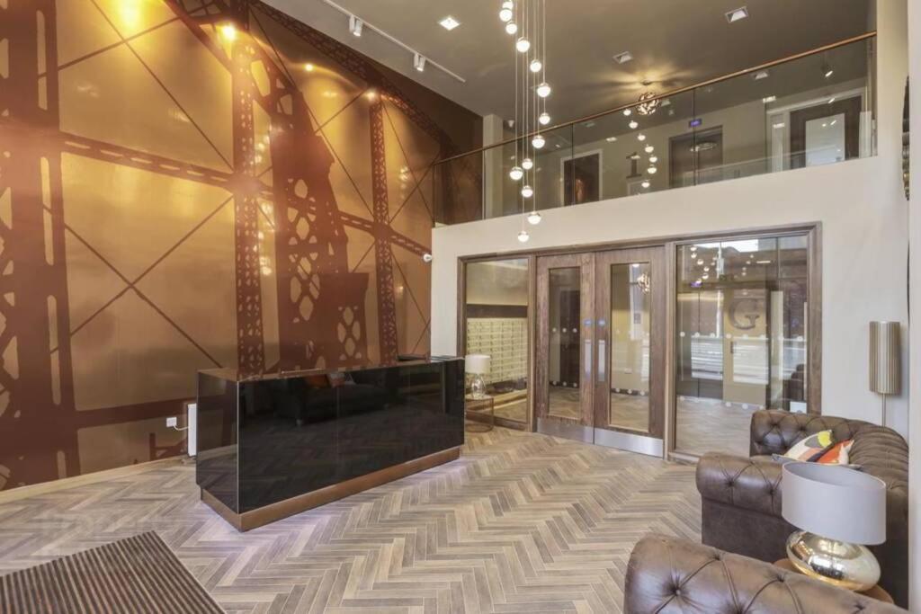 5* Luxury, City Centre, Brand New Development Belfast Exterior photo