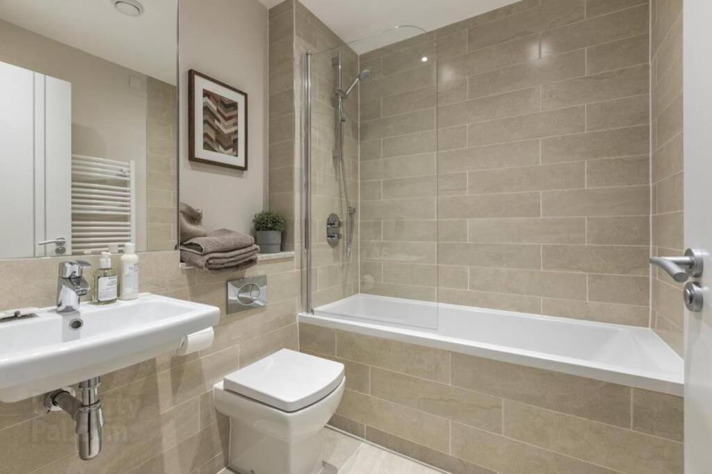 5* Luxury, City Centre, Brand New Development Belfast Exterior photo